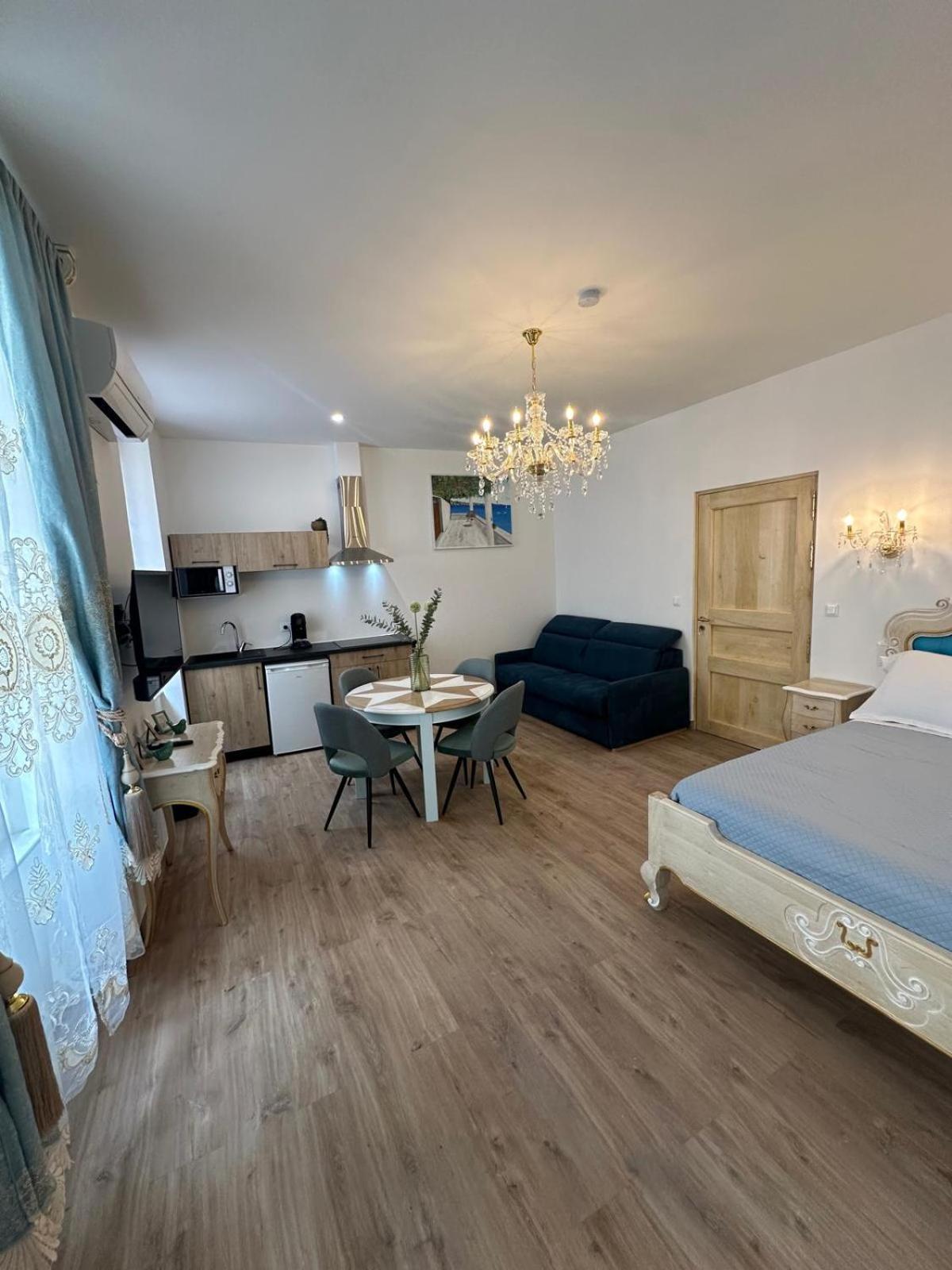 Appartement Du Cloitre 1Er Narbonne Luaran gambar